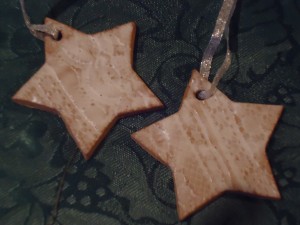 Gingerbread star Christmas ornaments on Adventures in Expat Land